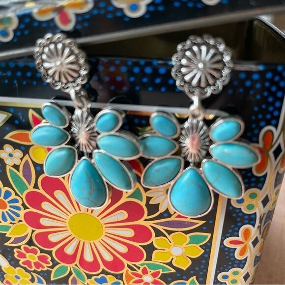 Southwestern Aztec Retro Bohemian Silver Flower Drop Turquoise Earrings - Picture 1 of 6